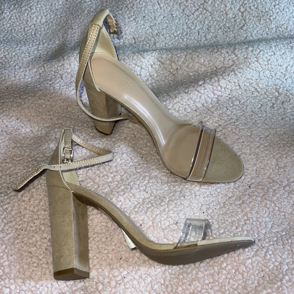 Nude Heels - Picture 2 of 3